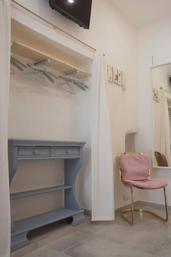 コンヴェルサーノLa Petite Maisonアパートメント エクステリア 写真